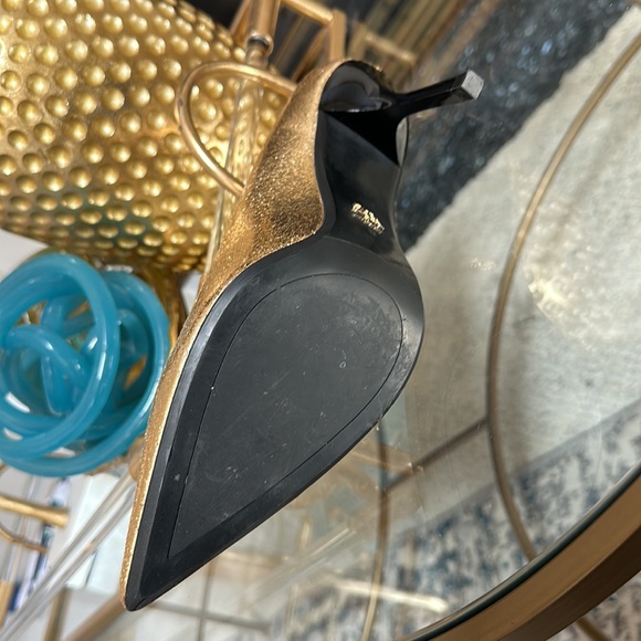 Zara - Picture 5 of 5